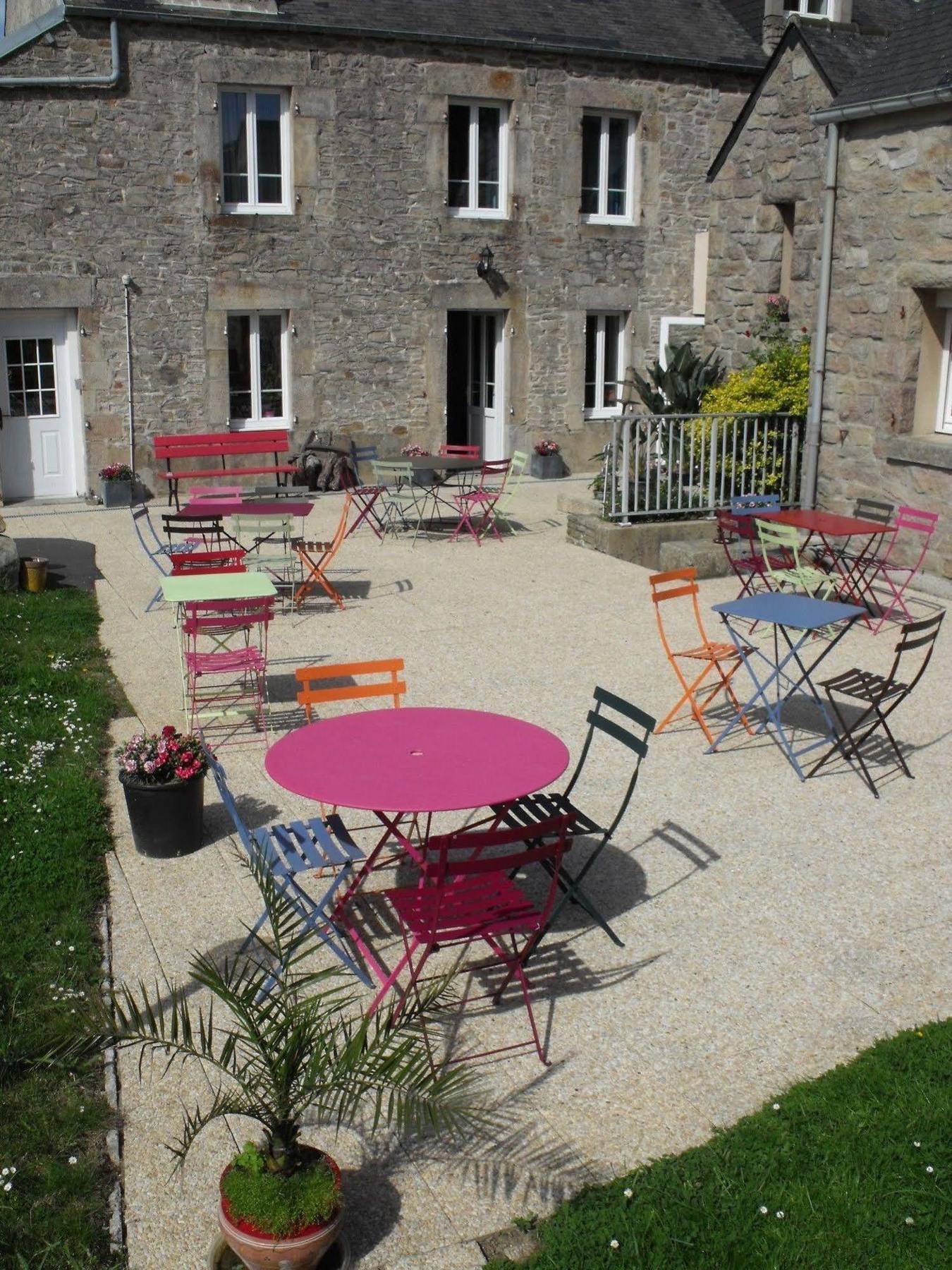 La Roche Du Marais Hotel Omonville-la-Petite Exterior photo